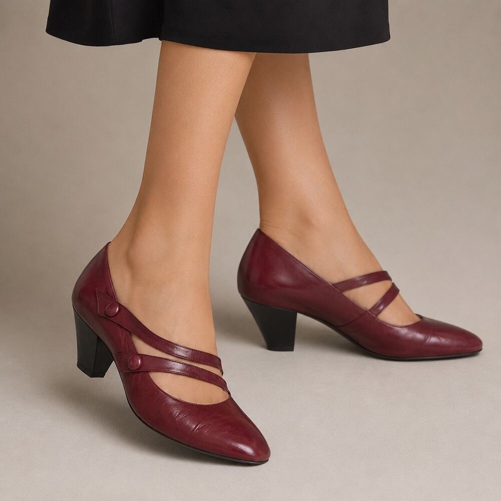 Vintage 80s Italian Enrico Burgundy Leather Mary Jane Pumps Heels 7.5B